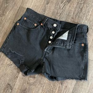 Levis 501 Cutoff Shorts Women’s Size 26